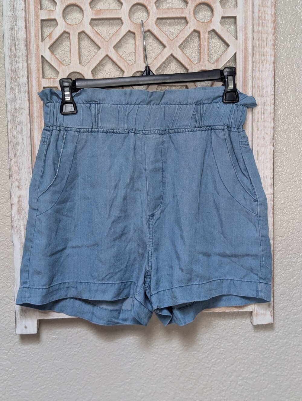 NWT Thread + Supply paper bag shorts women's medium light blue tencel flowy soft